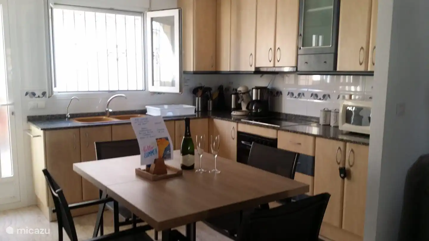 08-2020 Cuisine ouverte