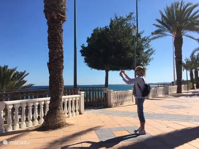 2018-03 Torre de la Horadada: Boulevard @ mer (Calle de Los Angeles)