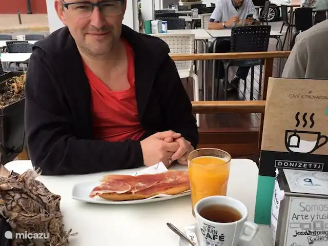 Casa Brisa Del Mar huren in Spanje, Costa Blanca, Torre de la Horadada - villa 2017-05-11 Spaans Ontbijt: Tostada con Jamón Serrano y tomate y zumo de naranja fresco @ José Antonio in Lo Pagan (San Pedro del Pinatar)