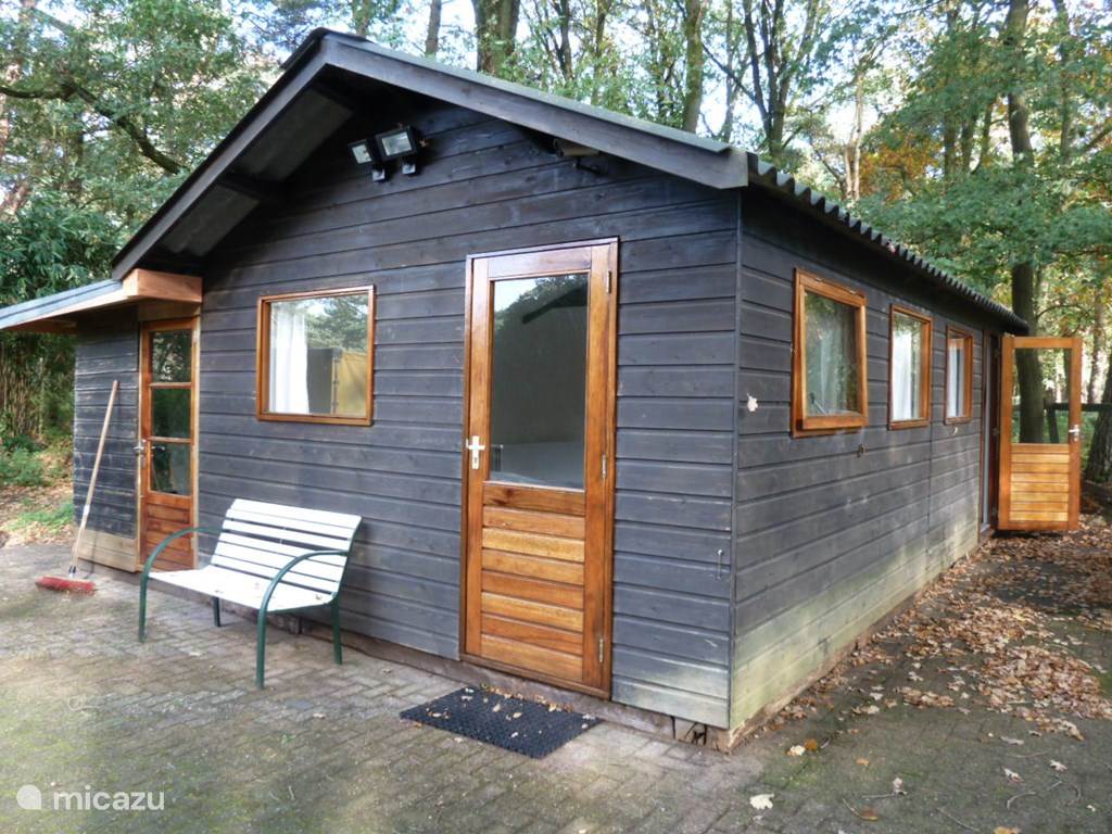 Rent Cottage at Het Brede Veld in Ede, Gelderland. | Micazu