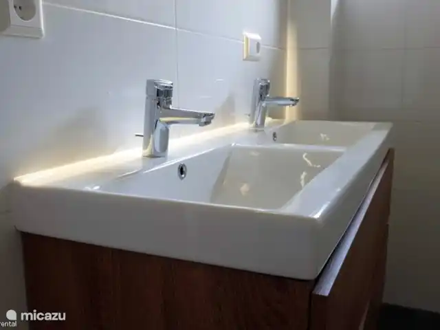 Salland Huys en Países Bajos, Overijssel, Heeten - casa vacacional Casa de vacaciones Salland Huys, Heeten, Holanda, baño planta baja