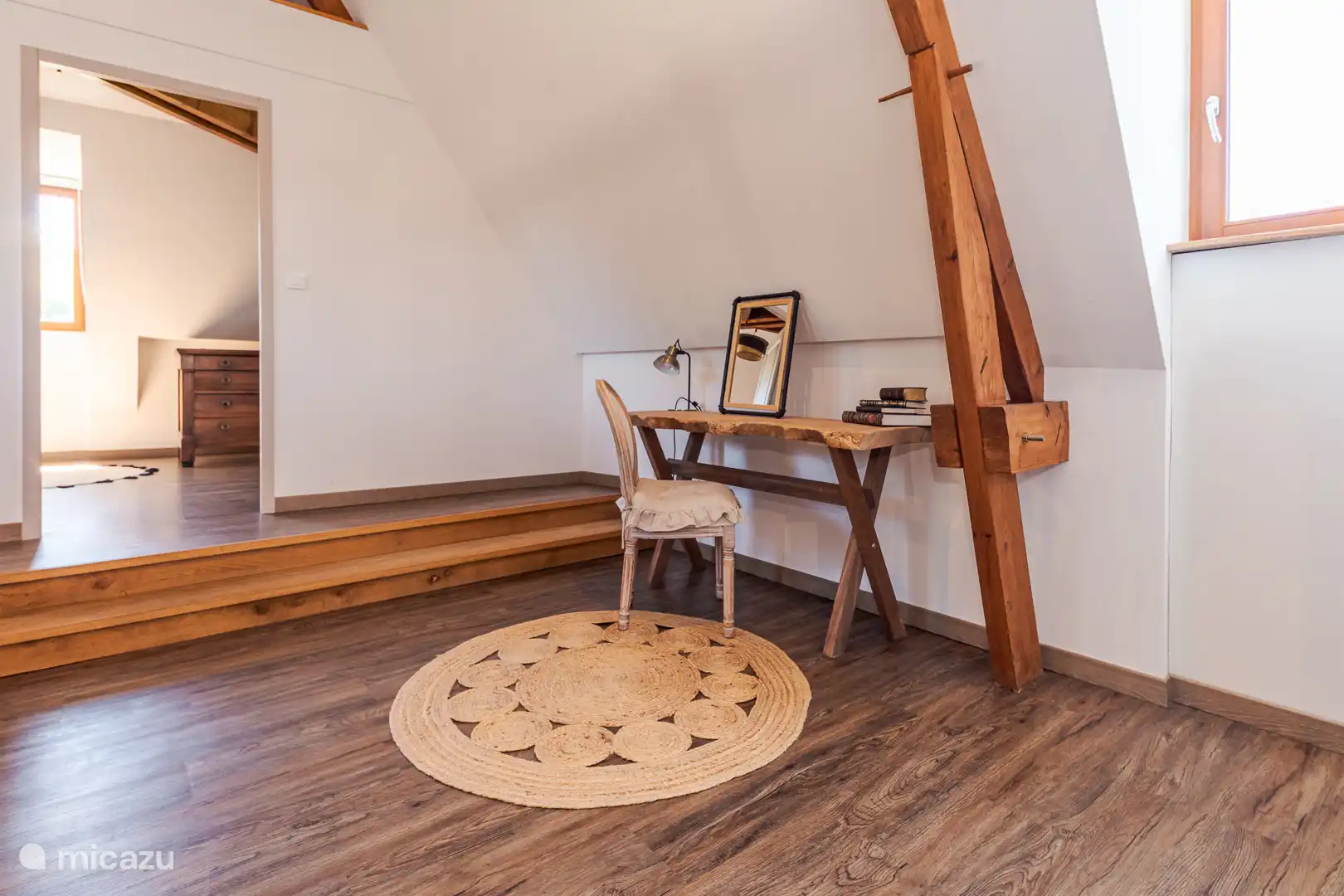 Schreibtisch im Schlafzimmer