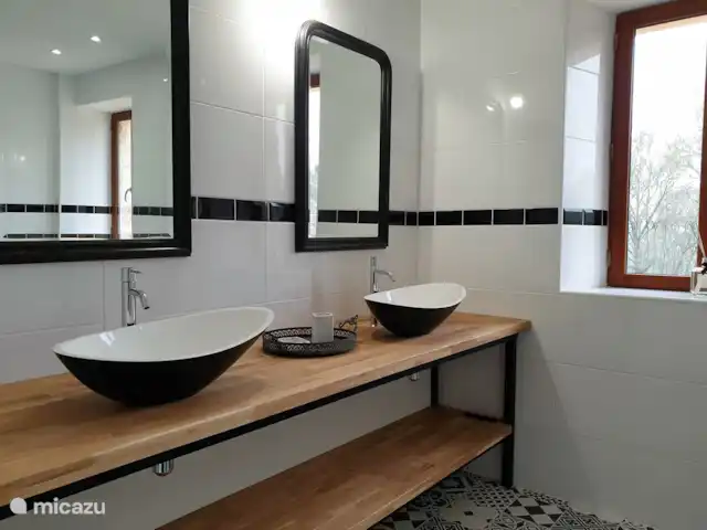 Péchanette | France, Dordogne, Aubas - maison de vacances Salle de bain avec 2 lavabos
