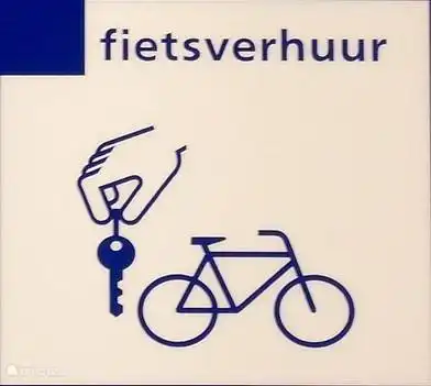 Fietsenhuur bij de receptie. 9 Euro per dag.
