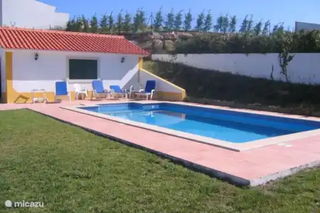 Vakantiehuis Portugal, Costa de Prata, Obidos villa Casa da Gracieira zwembad