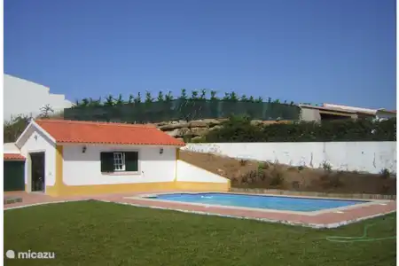Vakantiehuis Portugal, Costa de Prata, Obidos villa Casa da Gracieira tuin