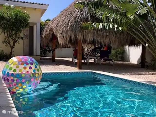 Location de Vacances Curaçao, Banda Abou (ouest), Fontein, maison de vacances - Maison Amandus Piscine, Jardin, Palapa, Transats