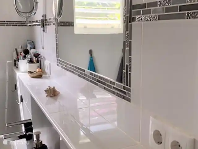 Location de Vacances Curaçao, Banda Abou (ouest), Fontein, maison de vacances - Maison Amandus Salle de bain 1