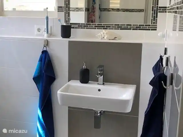 Location de Vacances Curaçao, Banda Abou (ouest), Fontein, maison de vacances - Maison Amandus Salle de bain 2