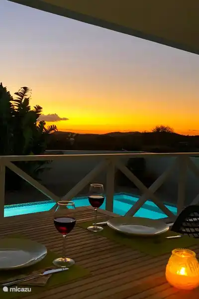 Sonnenuntergang, Esstisch,