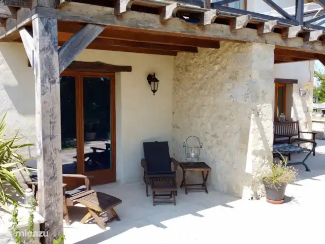 Vidal Bezy Lavande | France, Lot-et-Garonne, Massels - maison de vacances Terrasse depuis la chambre