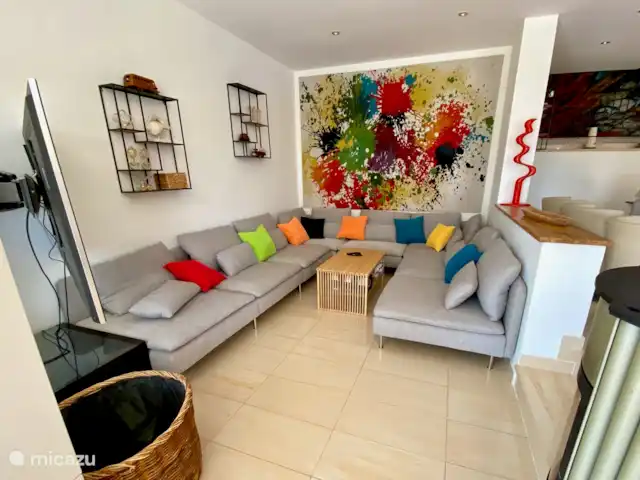 Location de Vacances Espagne, Costa Brava, Calonge, villa - XL Villa Calonge Salon et smart tv
