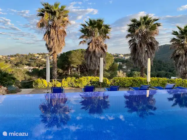 Location de Vacances Espagne, Costa Brava, Calonge, villa - XL Villa Calonge Piscine à perte de vue