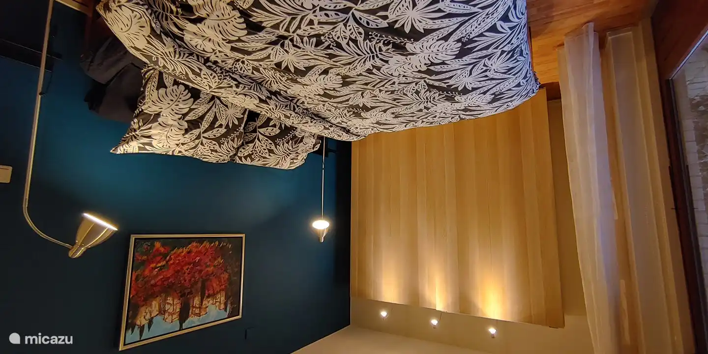 Schlafzimmer 1: Hauptschlafzimmer (zwei Einzelbetten) mit Terrasse