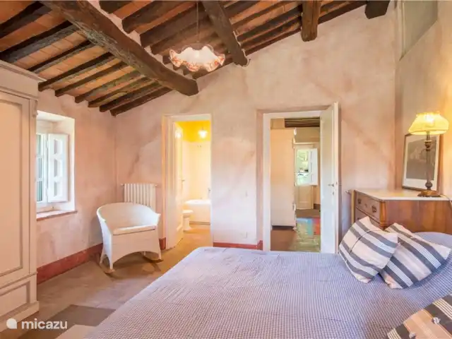 Location de Vacances Italie, Toscane, Lucca, villa - Orphée chambre principale