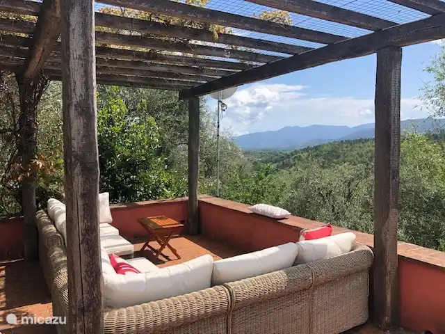 Location de Vacances Italie, Toscane, Lucca, villa - Orphée vue de la terrasse du salon