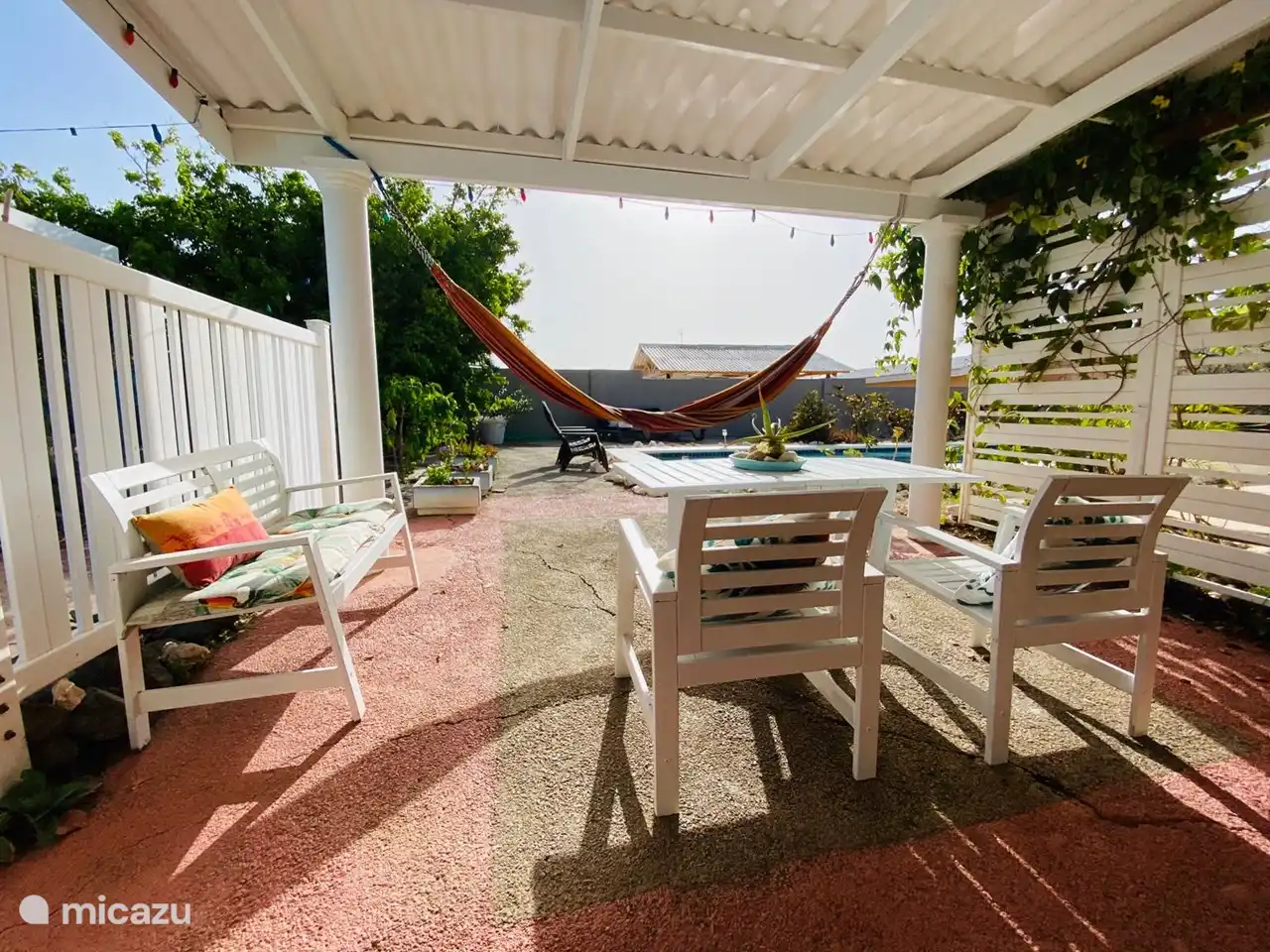 Réveillez-vous sur le porche