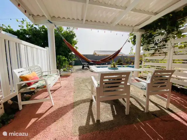 Brise Tropicale 'Hamaka' | Curaçao, Banda Ariba (est), Santa Catharina - studio Réveillez-vous sur le porche