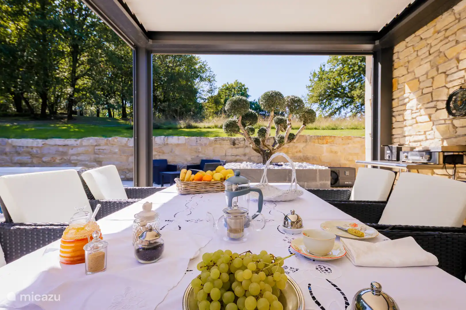 Blick über den Garten