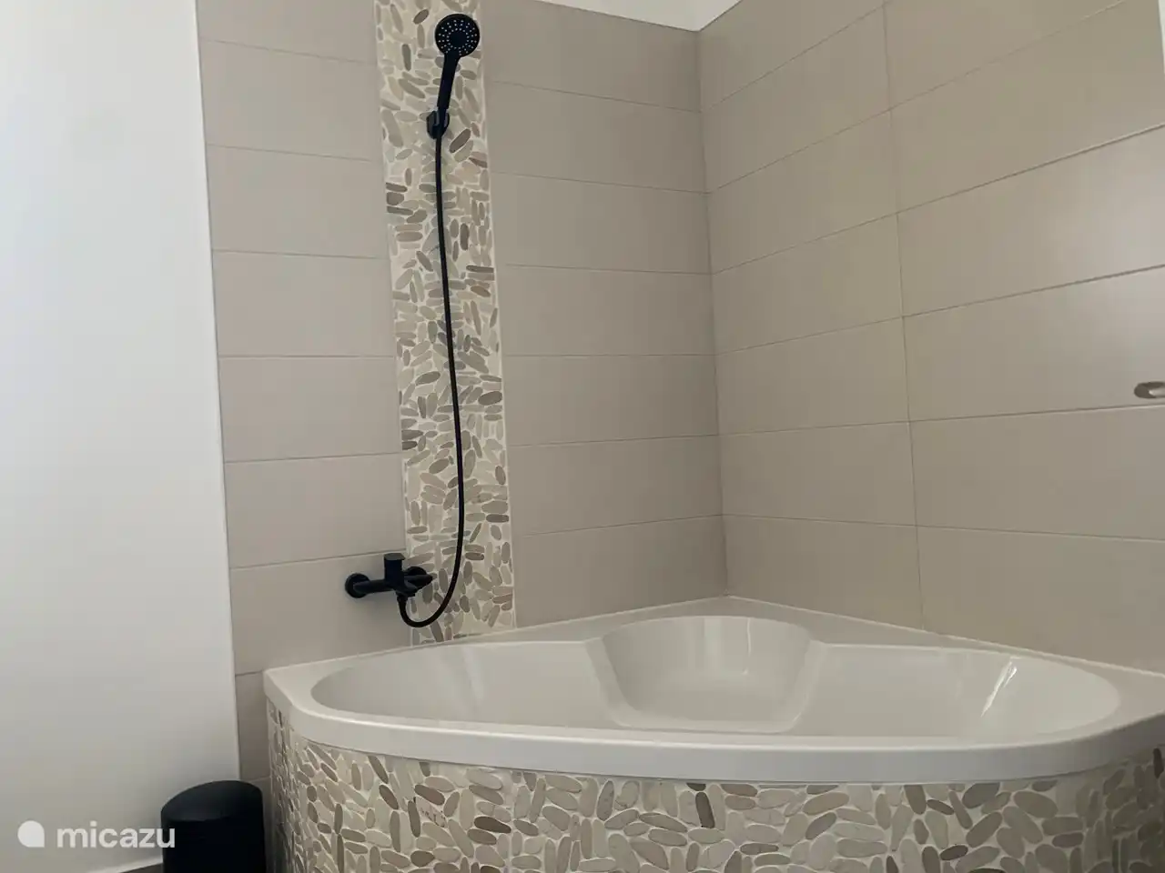 Salle de bain 3, 1er étage