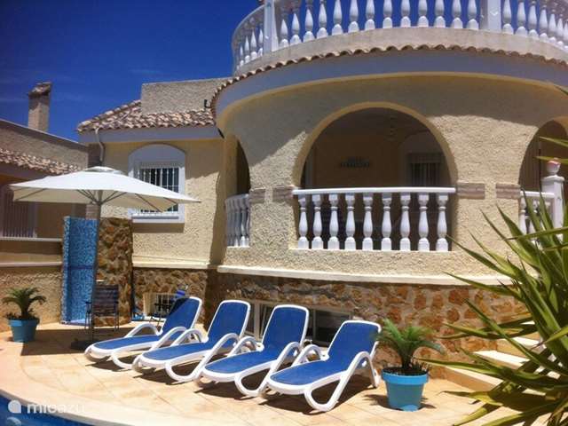 Vakantiehuis Spanje, Costa Blanca, Gran Alacant - Santa Pola - vakantiehuis Vrijstaande villa met privé zwembad