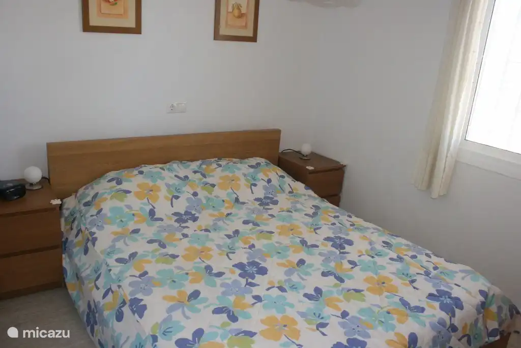 Schlafzimmer 2 mit einem Doppelbett