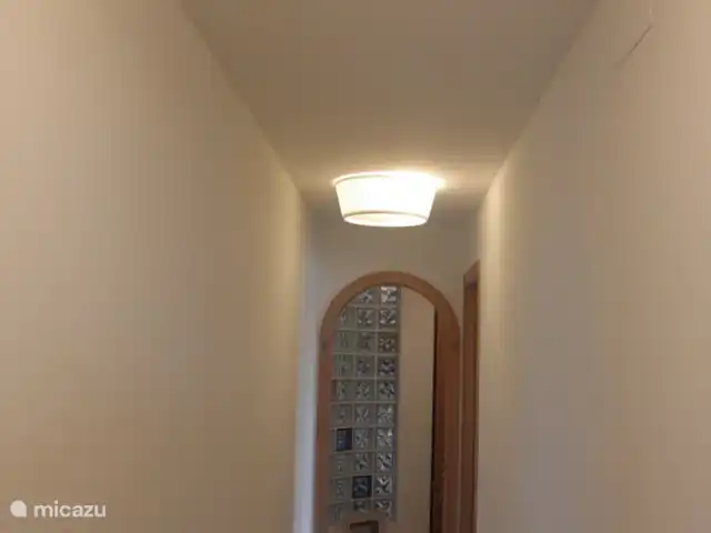 Residencial Puerto Marino en España, Costa Blanca, Guardamar del Segura - apartamento recibidor con acceso a 3 dormitorios y cocina y salón