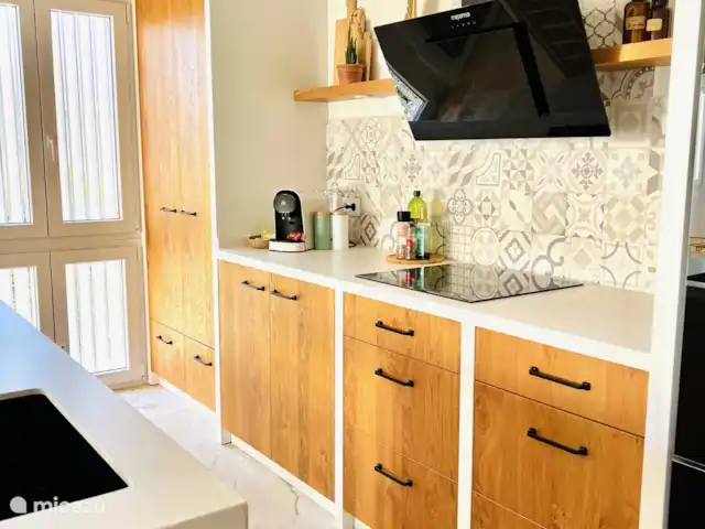 Perla del Arenal * 100m del bulevar en España, Costa Blanca, Jávea - apartamento Detalle de la cocina