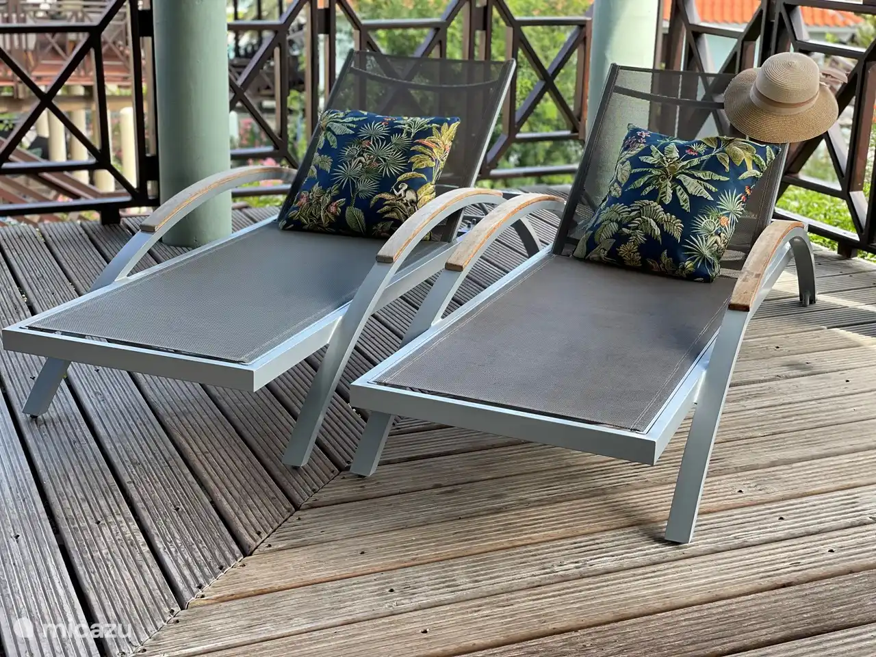 Détendez-vous sur le porche