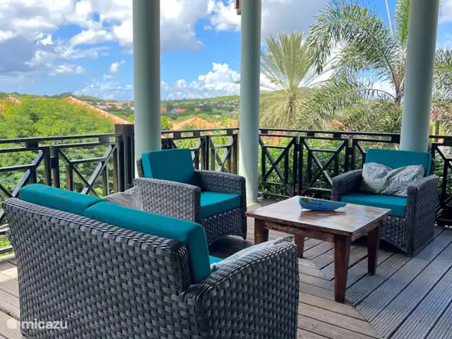 Villa Blue Bay BEACH - 3min/plage ☀ | Curaçao, Curaçao-Centre, Blue Bay - villa salon confortable situé dans un magnifique jardin tropical