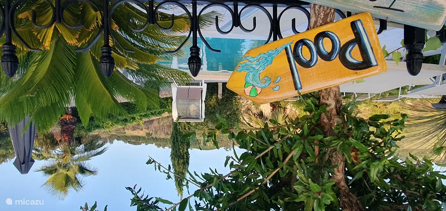 Beschilderung NH Schwimmbad