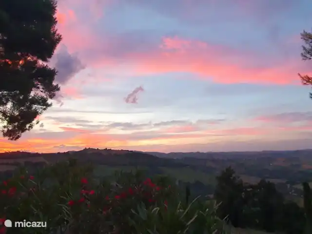 Casa La Farfalla huren in Italië, Marche, Offida - villa mooie avond zonsondergang vanaf een vd terrassen