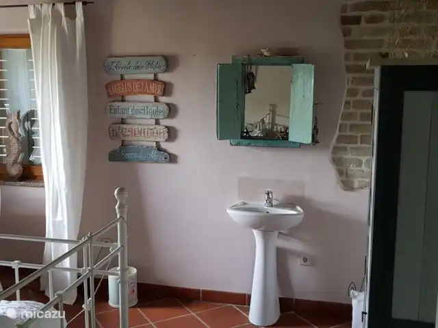 Casa La Farfalla huren in Italië, Marche, Offida - villa slaapkamer met strand thema