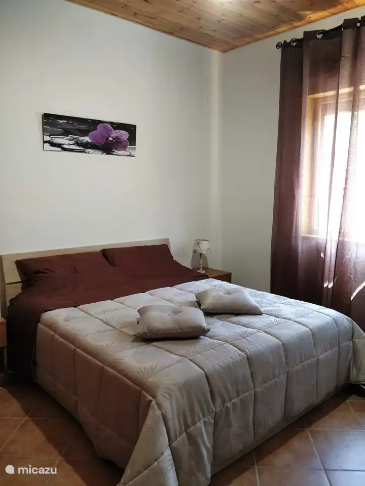 Bedroom 2 - double bed