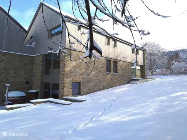 Casa de vacaciones El Couleye en Bélgica, Ardenas, Durbuy - casa vacacional Vista lateral casa de vacaciones (3 plantas)