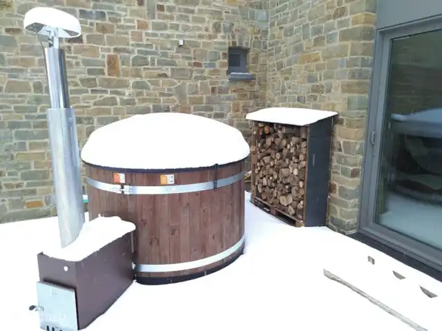 Casa de vacaciones El Couleye en Bélgica, Ardenas, Durbuy - casa vacacional Bañera de hidromasaje de leña