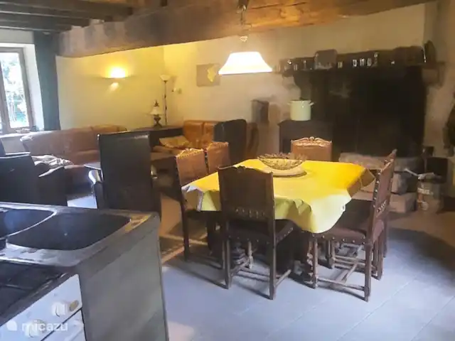 Bouton d'Or la ferme d'Hélice | France, Indre, Sarzay - gîte / cottage