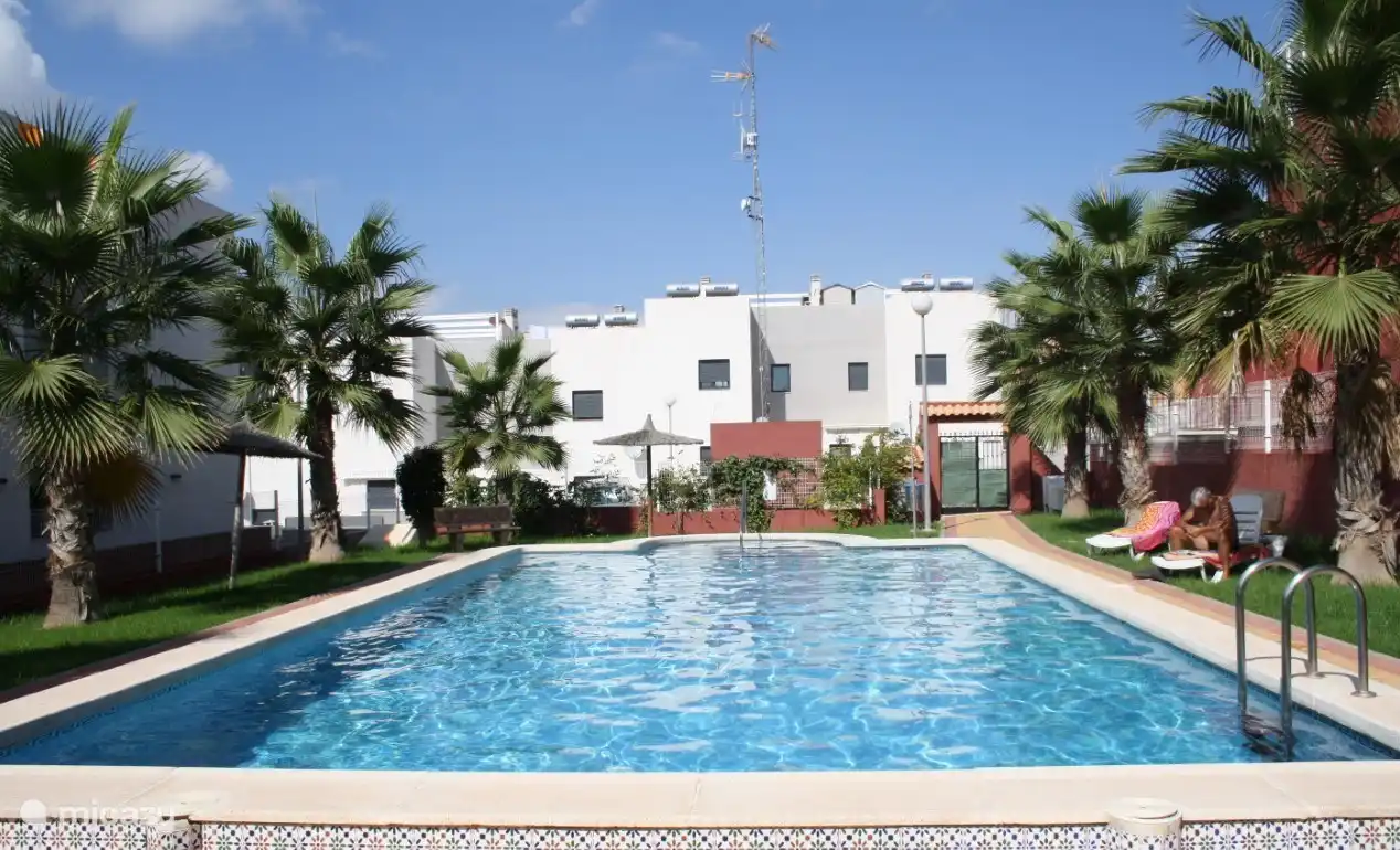 Casa Bosque en España, Costa Blanca, Orihuela Costa - Apartamento