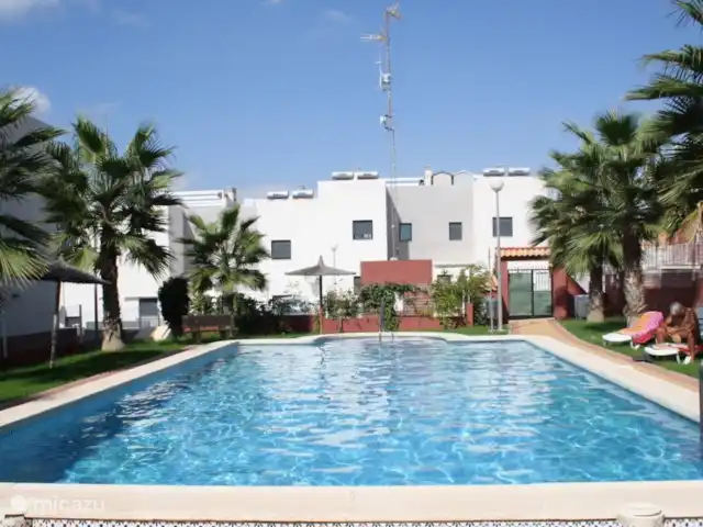 Location de Vacances Espagne, Costa Blanca, Orihuela Costa, appartement - Casa Bosque Profitez de la baignade dans la piscine