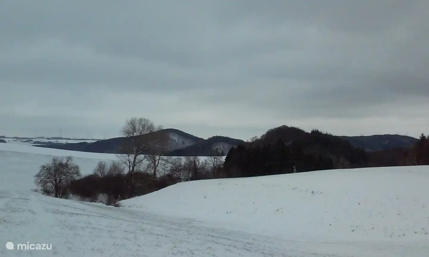 nahe gelegene Hügel zum Rodeln im Winter