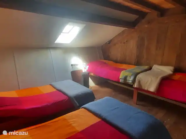 Trèfle ferme d'Hélice | France, Indre, Sarzay - gîte / cottage chambre à l’étage à côté de la mezzanine