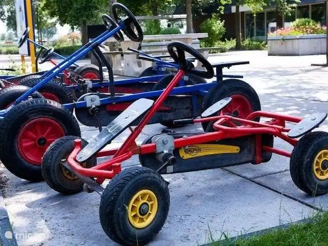 villa en Países Bajos, Güeldres, Beekbergen – La casa del estanque de Veluwe - ÚLTIMA HORA El parque ofrece go-kart y alquiler de bicicletas. ¡Divertido y conveniente!