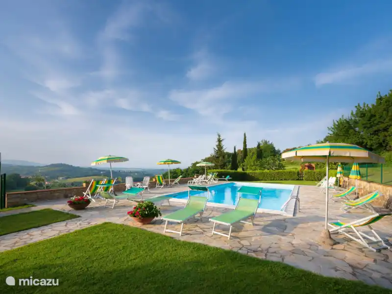 Appartement Gelso - Monti 1824 huren in Italië, Toscane, Casole d`Elsa - Vakantiehuis Appartement Gelso - Monti 1824 huren in Italië, Toscane, Casole d`Elsa - Vakantiehuis