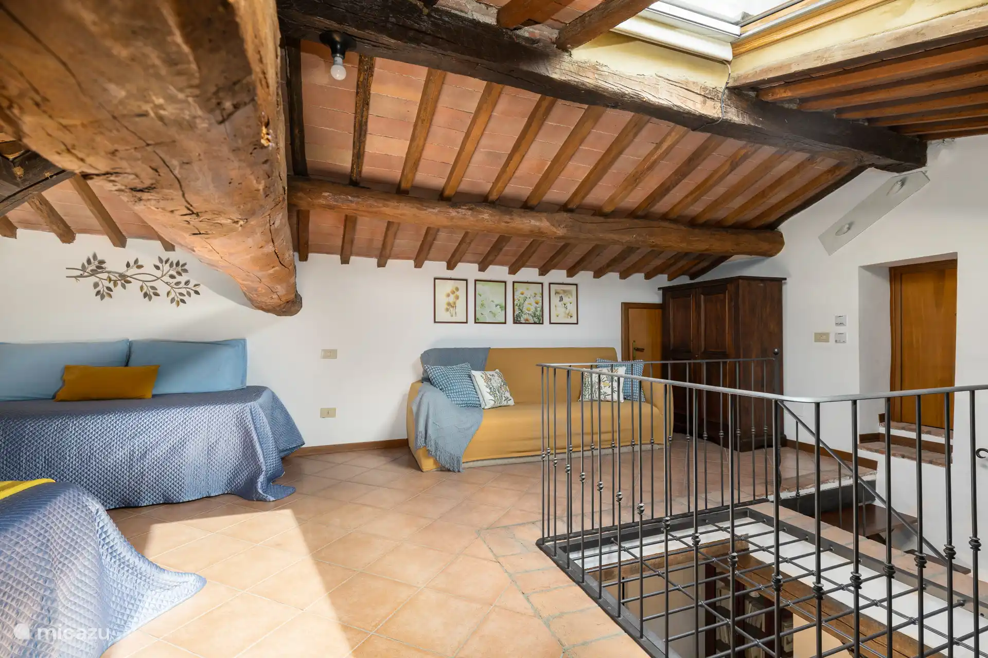 zolder - slaapkamer met 2 of 3 eenpersoonsbedden