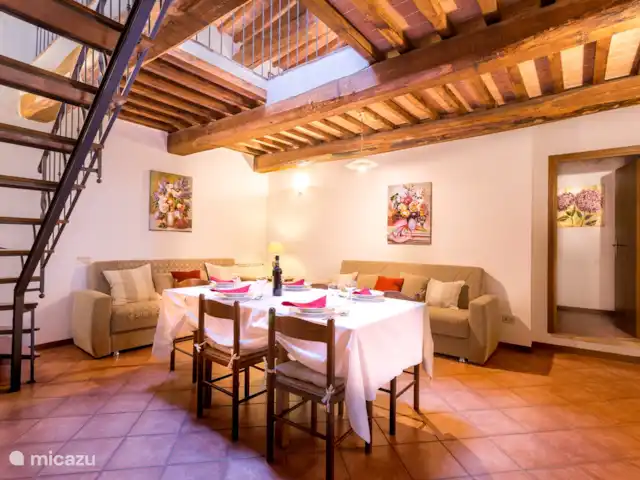 vakantiehuis huren in Italië, Toscane, Casole d`Elsa – Appartement Gelso - Monti 1824 Gelso appartement- Monti 1824 -