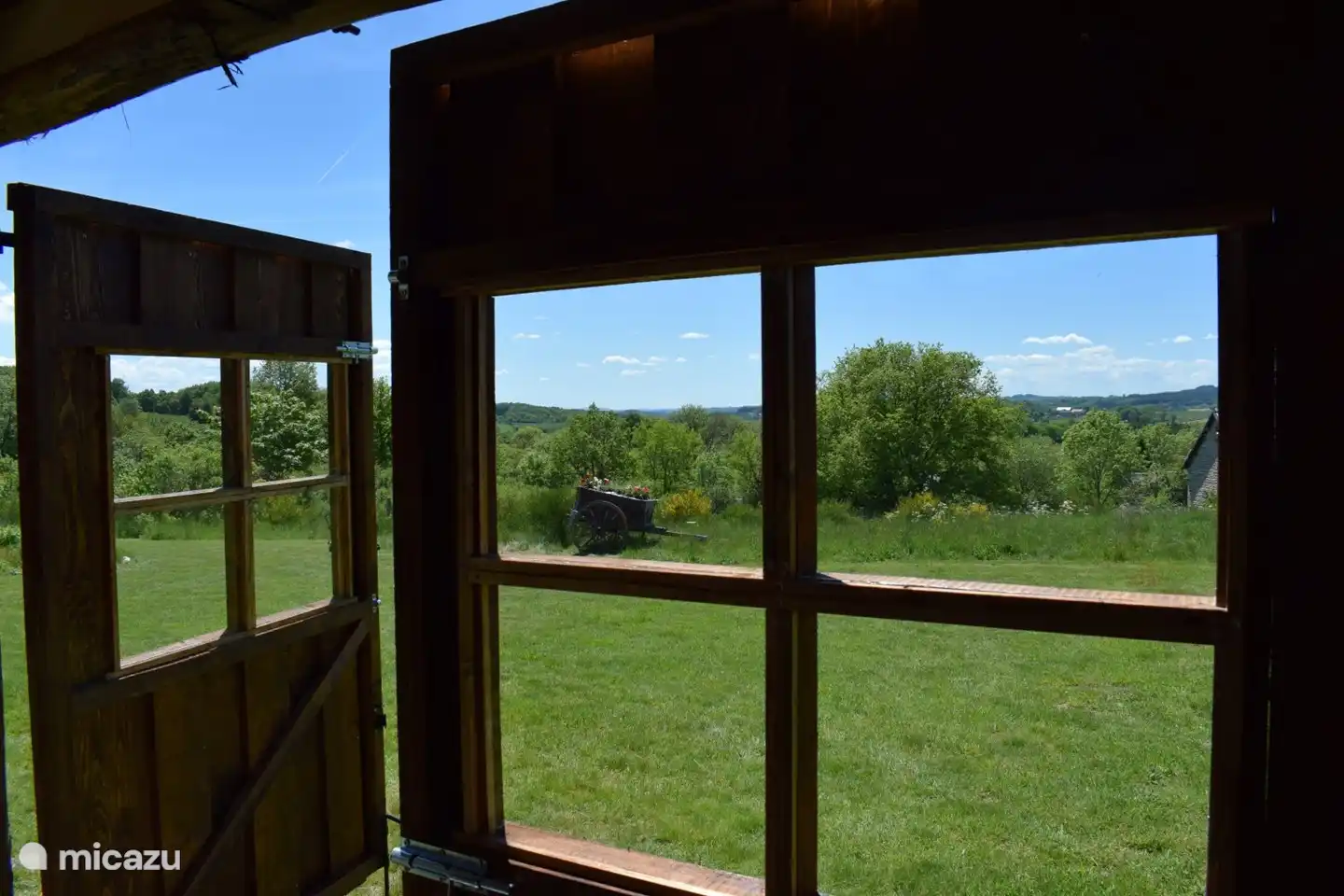 Vue de la cuisine couverte