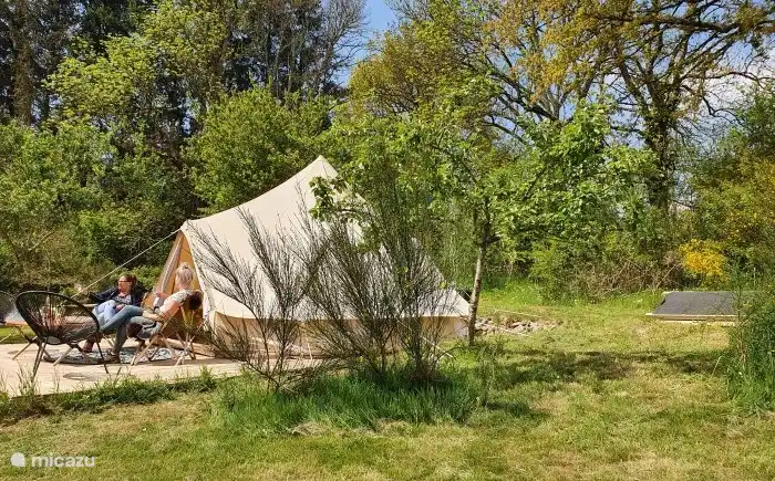 Location de Vacances Puy-de-Dôme, France, glamping / tente safari / yourte - Tente cloche Le Faucon (2/4 pers.)