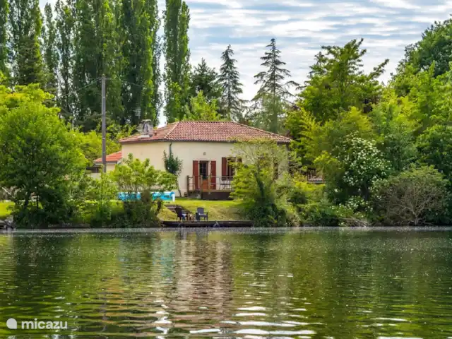 Location de Vacances France, Lot-et-Garonne, Le Temple-sur-Lot, gîte / cottage - Chez Jan et Nicole - Gîte Issac Location de Vacances France, Lot-et-Garonne, Le Temple-sur-Lot, gîte / cottage - Chez Jan et Nicole - Gîte Issac