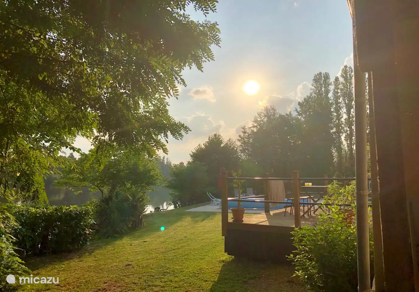 view from the side on the back at the water