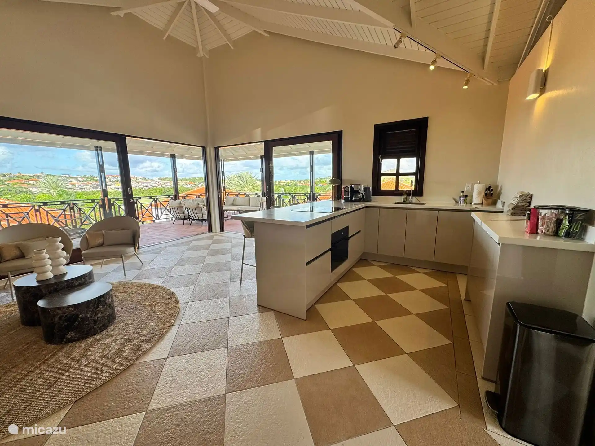 Woonkamer met uitzicht